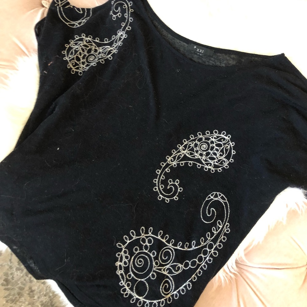Mesh embroidered t shirt